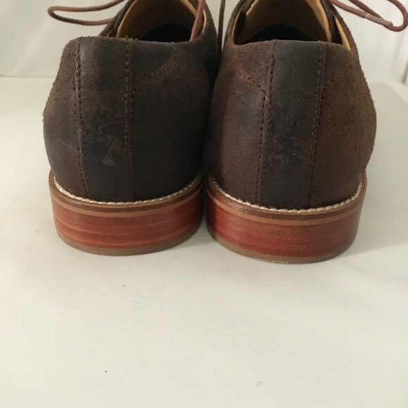 DRESS-UP SHOES FOR MEN. - Picture 3 of 9